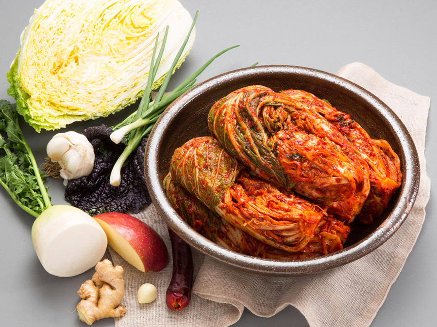 Kimchi Hàn Quốc: Cách Làm Kimchi Cải Thảo Chuẩn Vị & Lợi Ích Sức Khỏe Tuyệt Vời