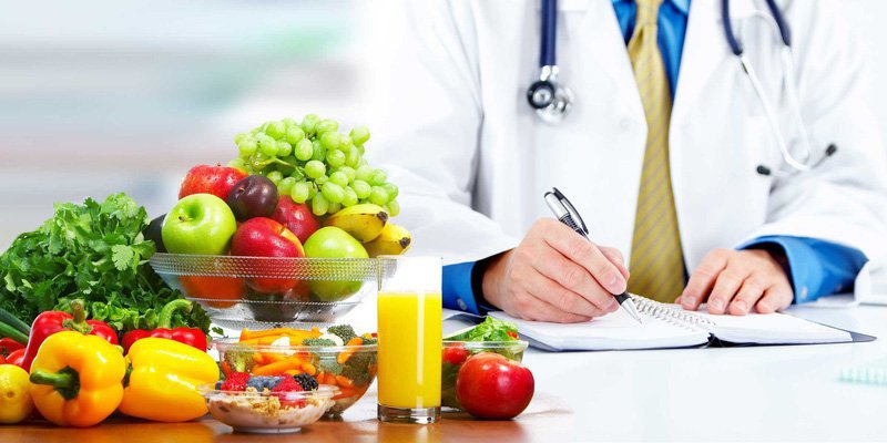 Dinh Dưỡng và Sức Khỏe Cộng Đồng: Chế Độ Ăn Lành Mạnh Cho Người Việt Hiện Đại