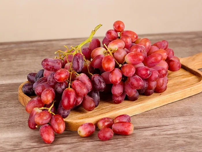 Nho Đỏ Chile Không Hạt: 6 Lợi Ích Sức Khỏe Bất Ngờ Bạn Chưa Biết