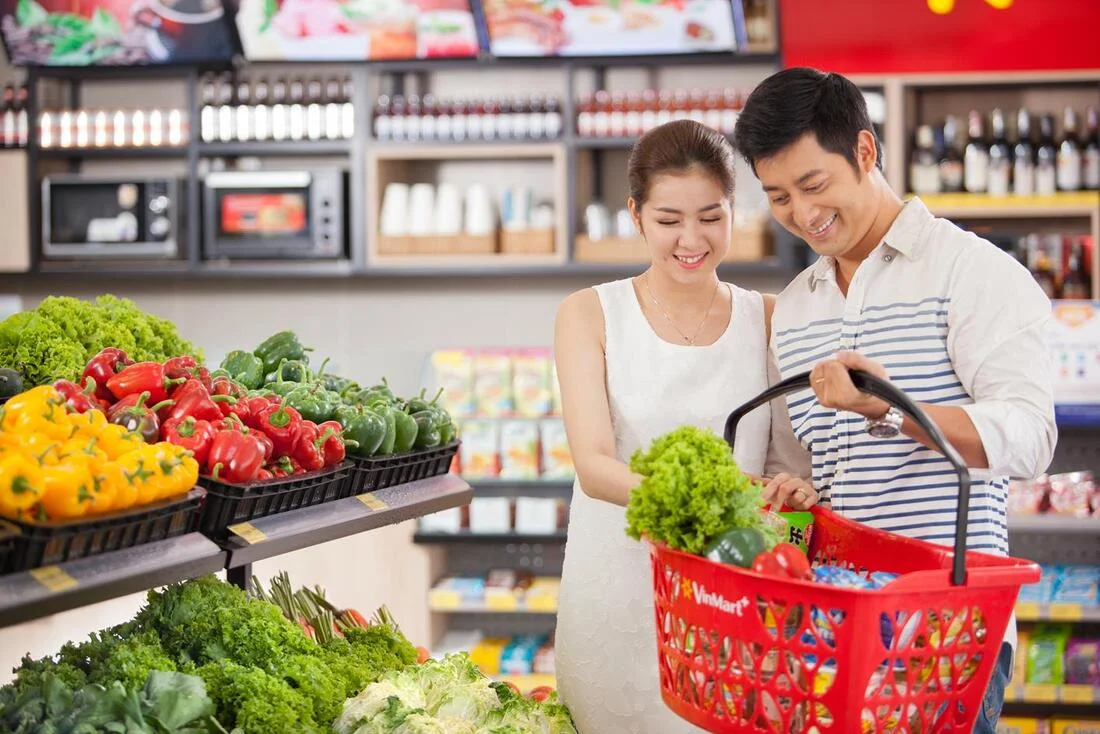 Xu Hướng Tiêu Dùng Thực Phẩm 2024: Người Tiêu Dùng Thế Hệ Z Đang Thay Đổi Cách Mua Sắm Online Thực Phẩm