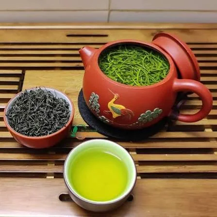 Văn Hóa Trà Việt — Ý Nghĩa Chén Trà Trong Đời Sống Người Việt